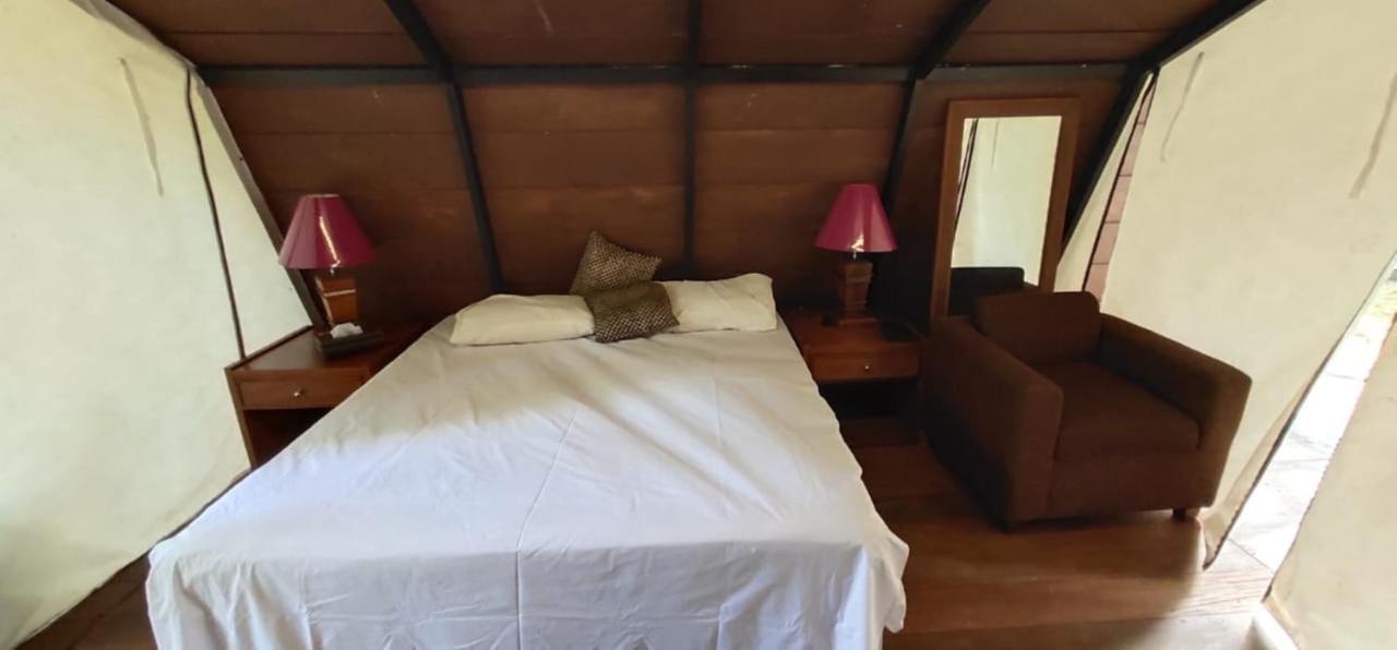 Seribu Batu Songgo Langit Resort & Camp Бантул Экстерьер фото