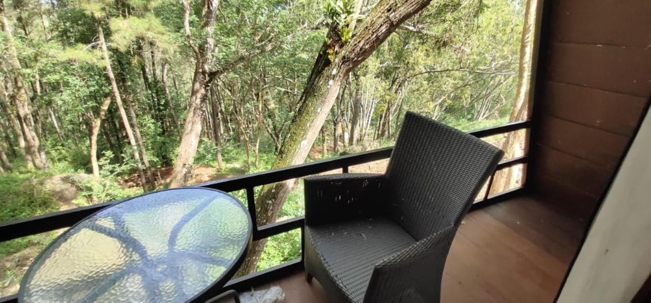 Seribu Batu Songgo Langit Resort & Camp Бантул Экстерьер фото